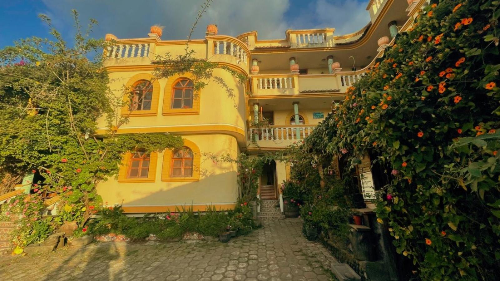 Hostal Curinan Otavalo Esterno foto