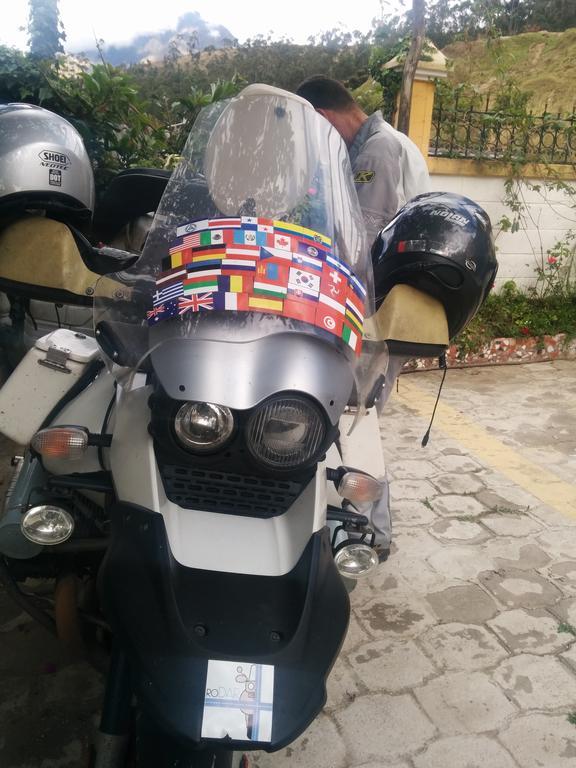 Hostal Curinan Otavalo Esterno foto