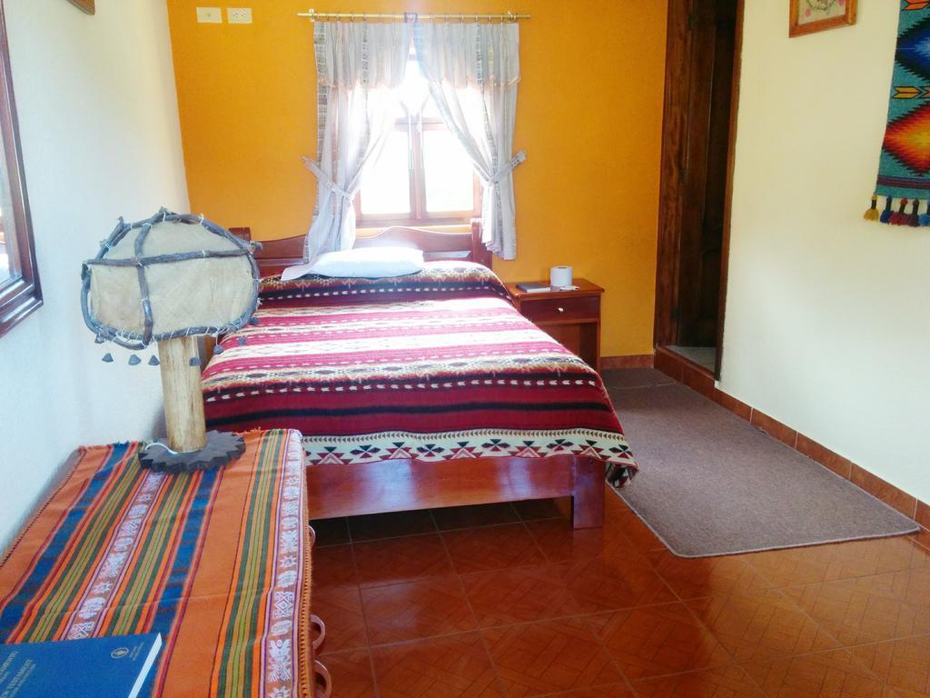 Hostal Curinan Otavalo Esterno foto