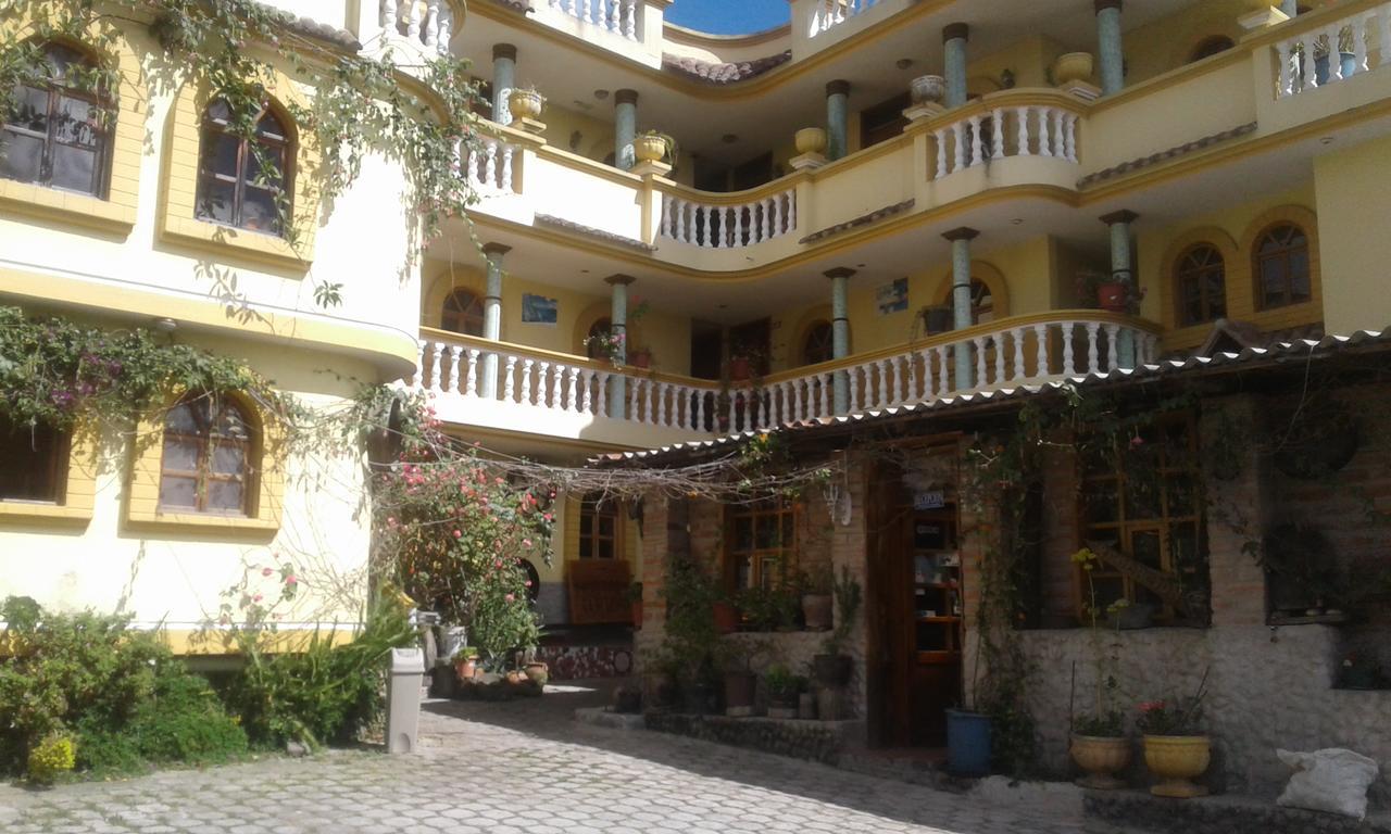 Hostal Curinan Otavalo Esterno foto