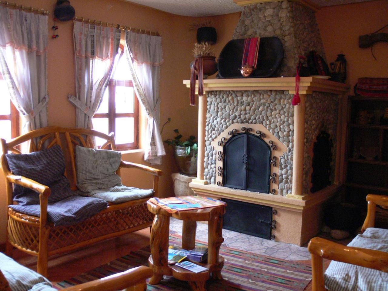 Hostal Curinan Otavalo Esterno foto