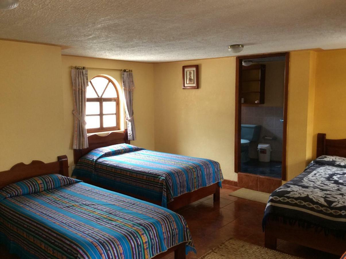 Hostal Curinan Otavalo Esterno foto