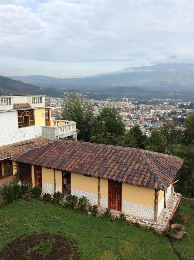 Hostal Curinan Otavalo Esterno foto